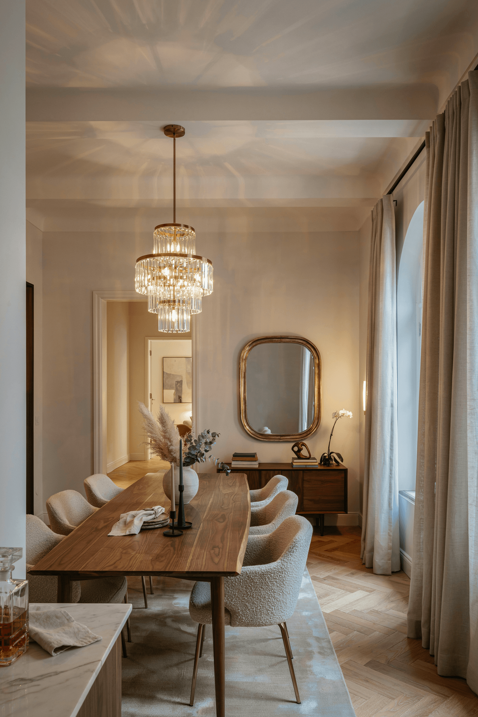 22 Dining Room Decor Ideas to Elevate Your Dining Space