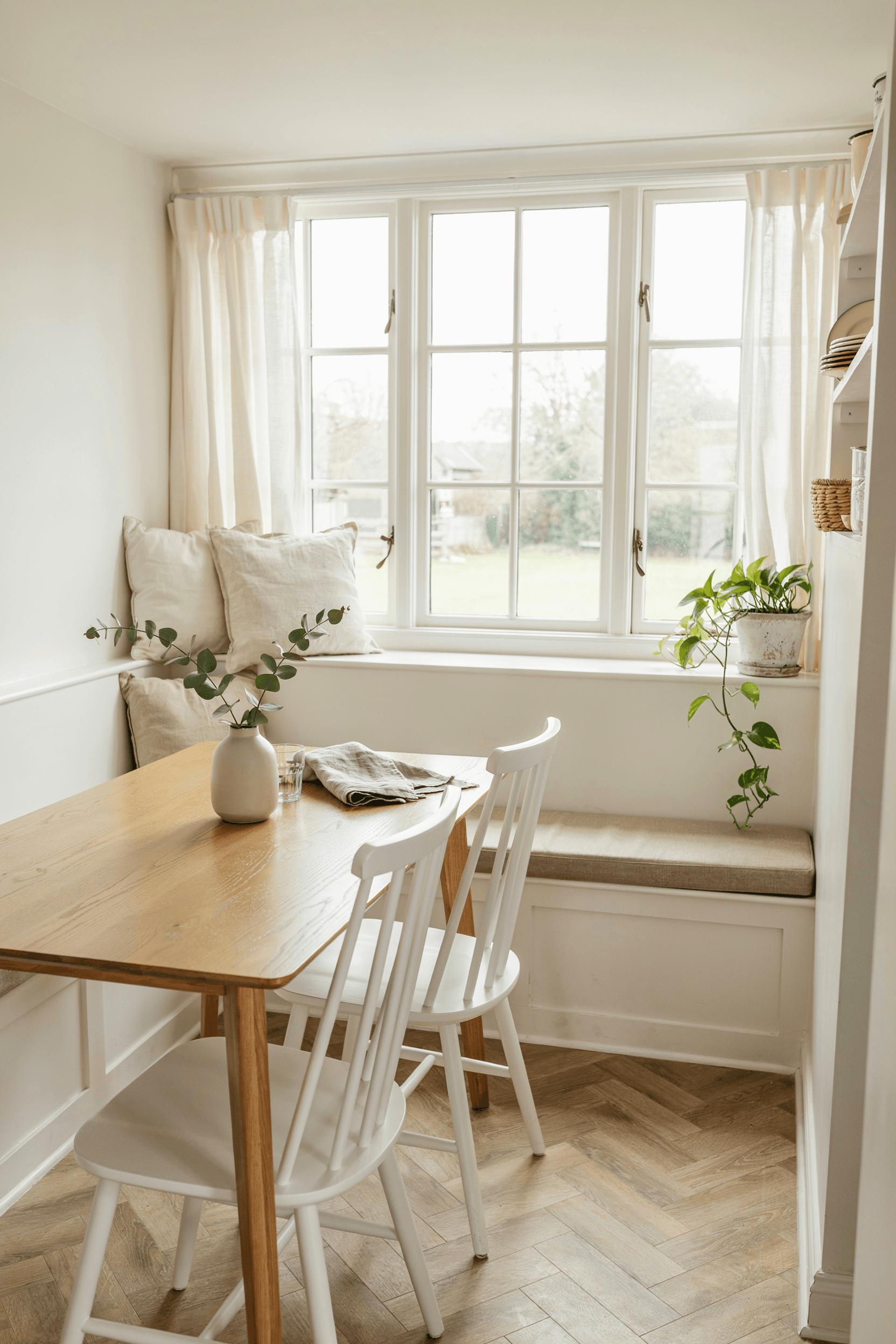 25 Cottage Breakfast Nook Ideas for a Cozy Home