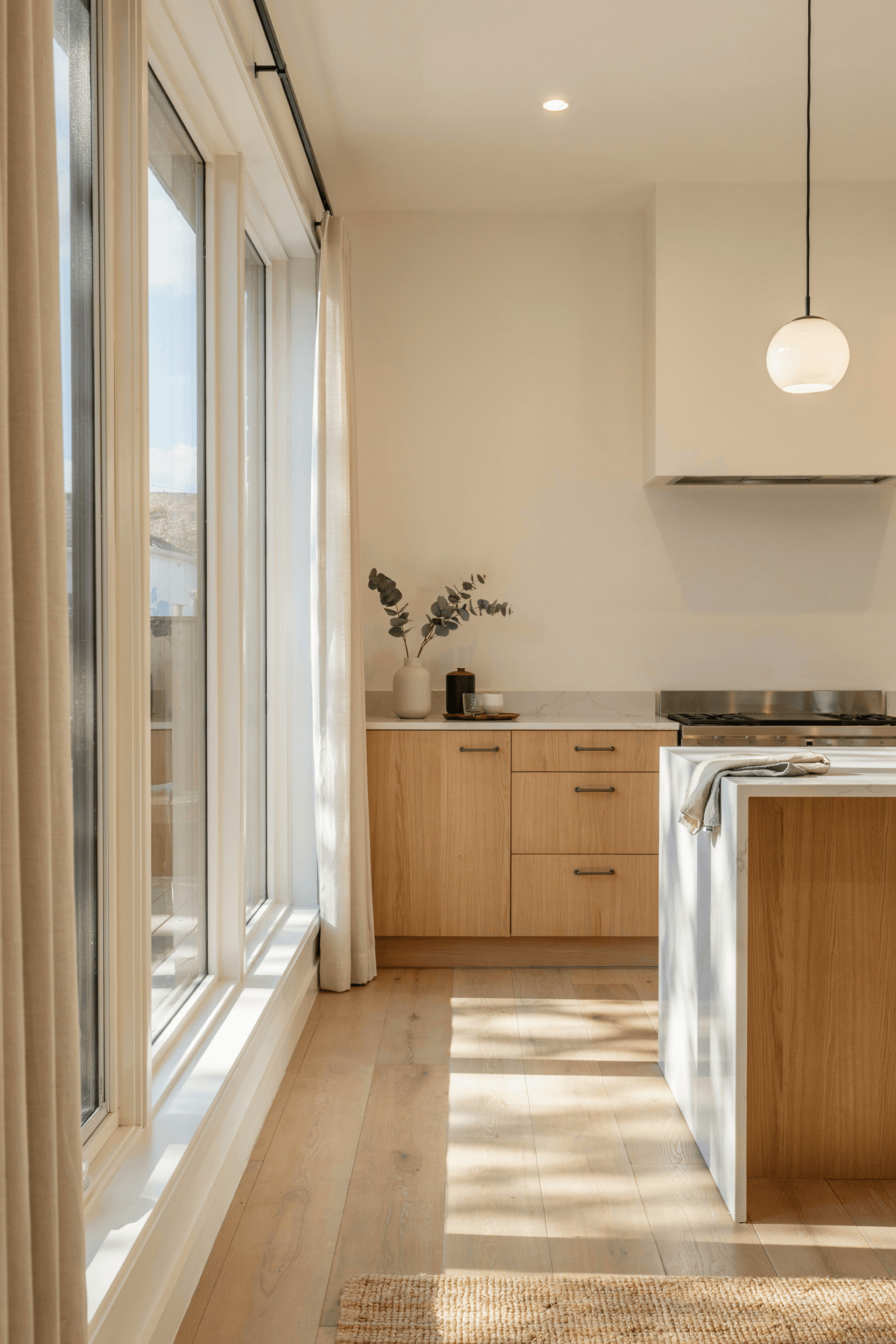25 Wood Cabinets Kitchen Ideas for a Warm & Stylish Home
