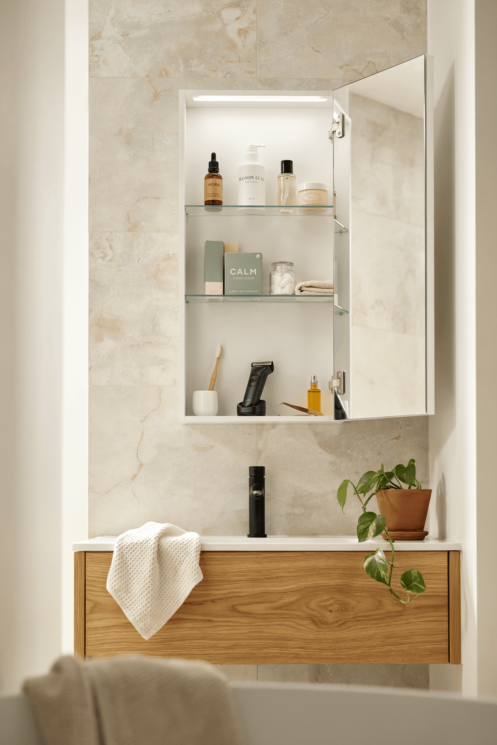 24 Bathroom Storage Ideas for Small Spaces