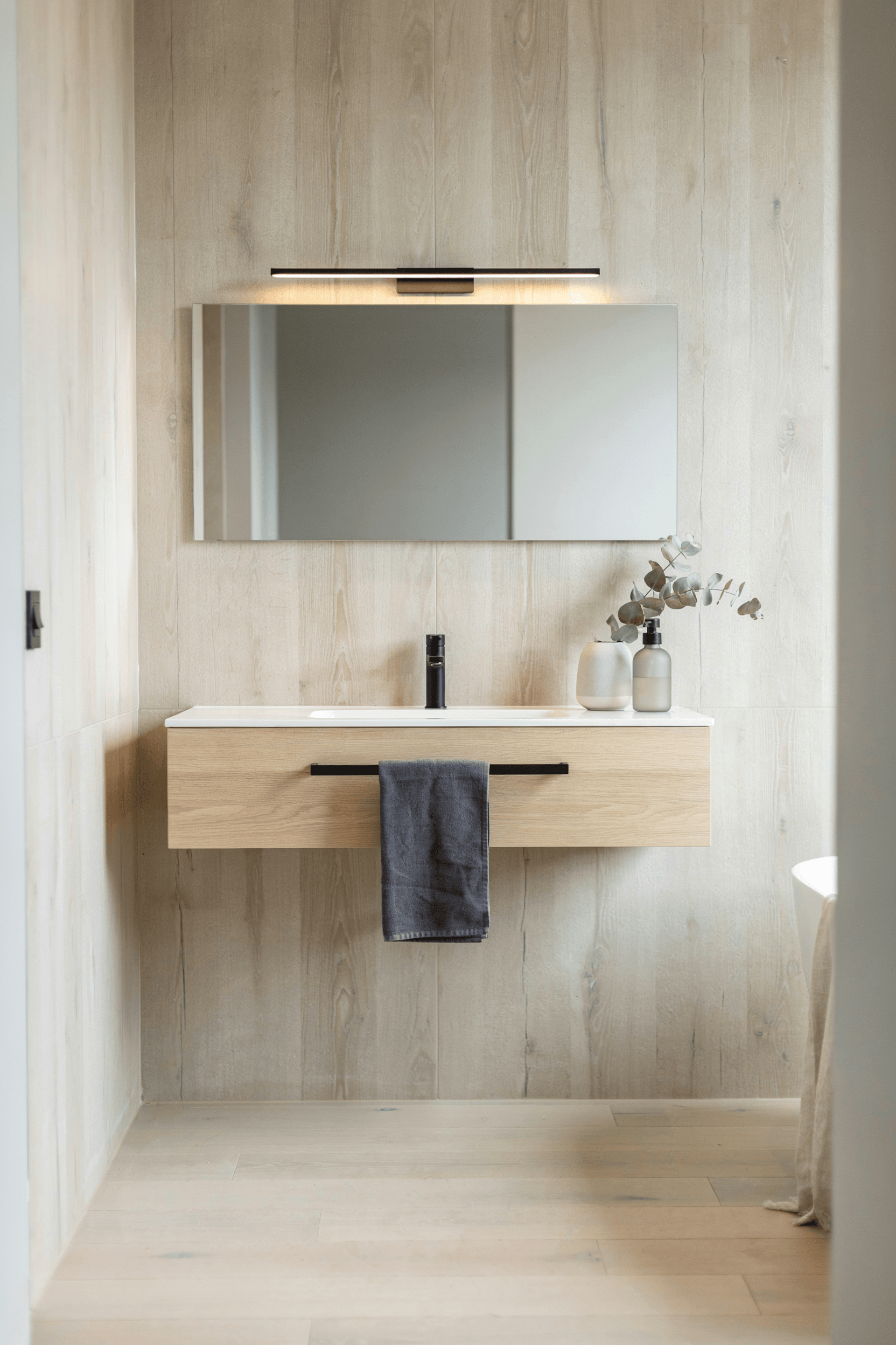 25 Bathroom Lighting Ideas for a Stylish & Modern Space