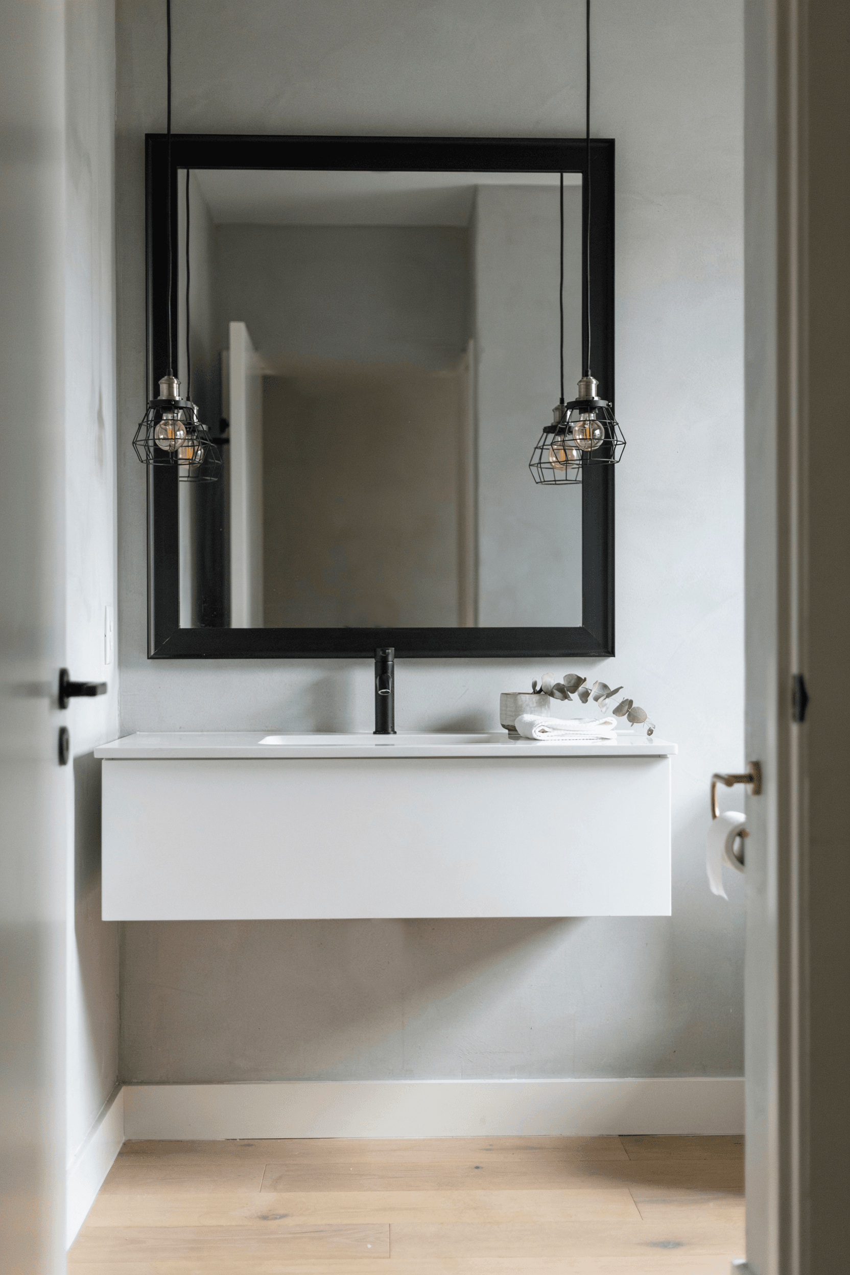 20 Half Bathroom Ideas for a Stylish & Functional Small Space