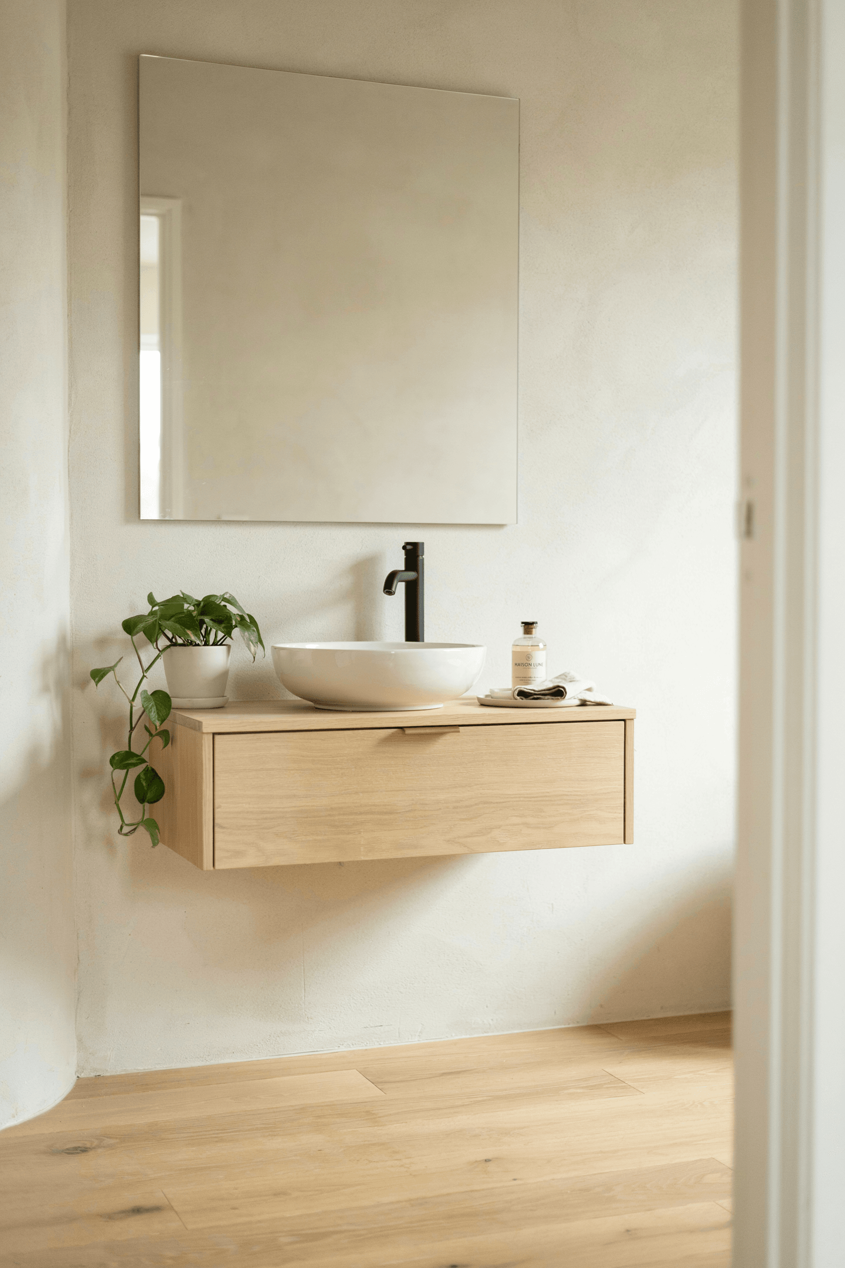 27 Powder Room Ideas for a Stylish & Elegant Small Space