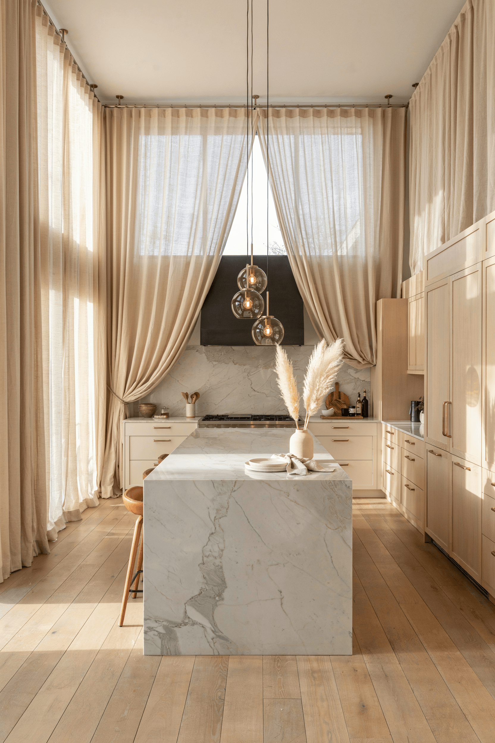 26 Kitchen Window Treatment Ideas for a Stylish & Functional Home