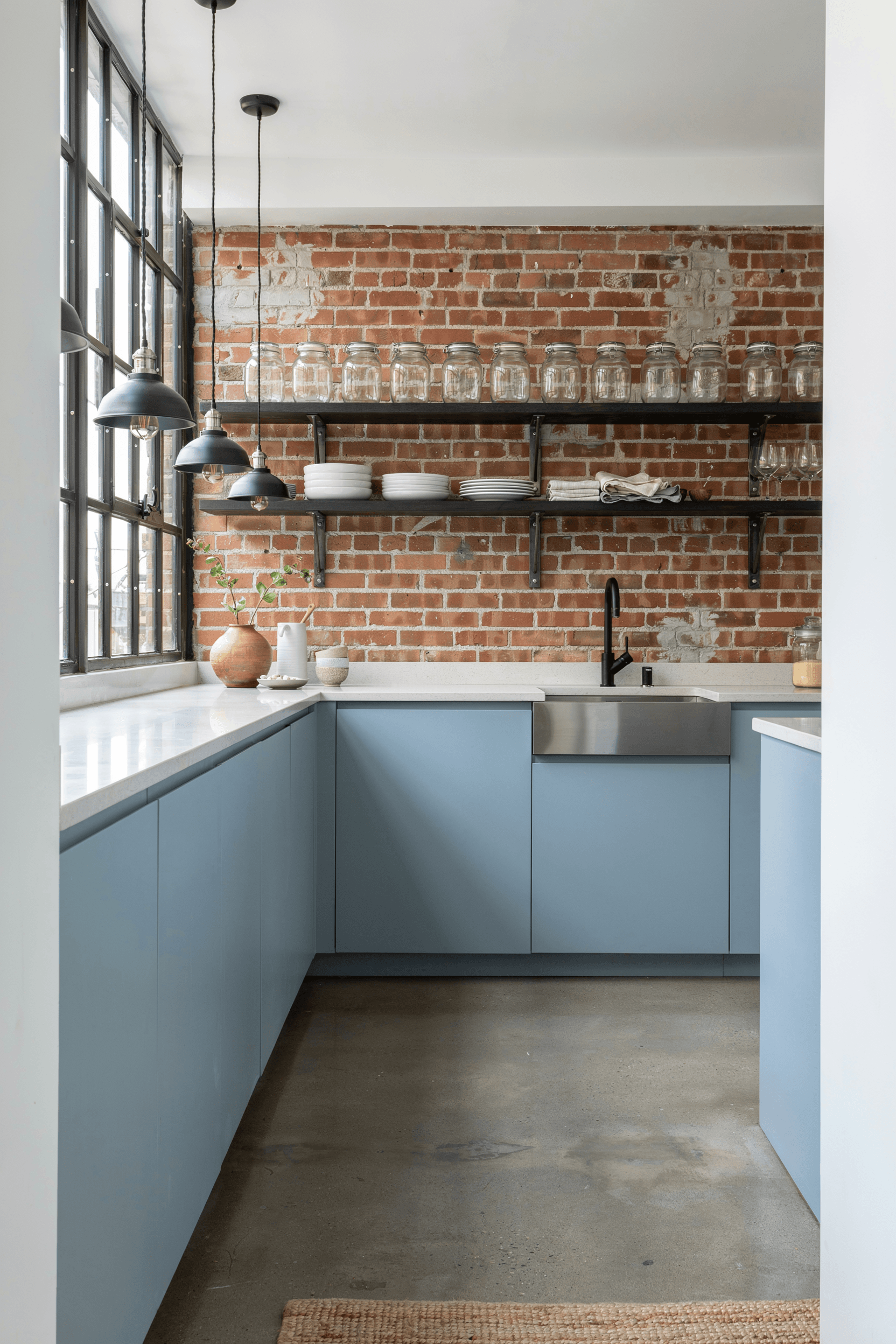 27 Blue and White Kitchen Ideas for a Fresh & Stylish Home
