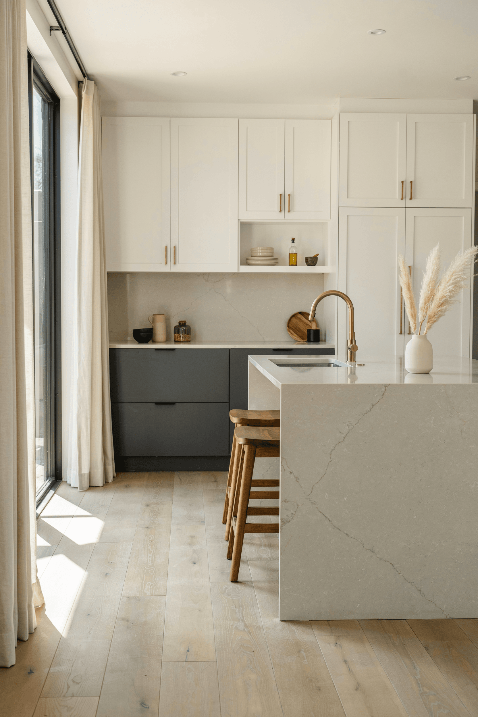 26 Contemporary Kitchen Design Ideas for a Modern & Stylish Home