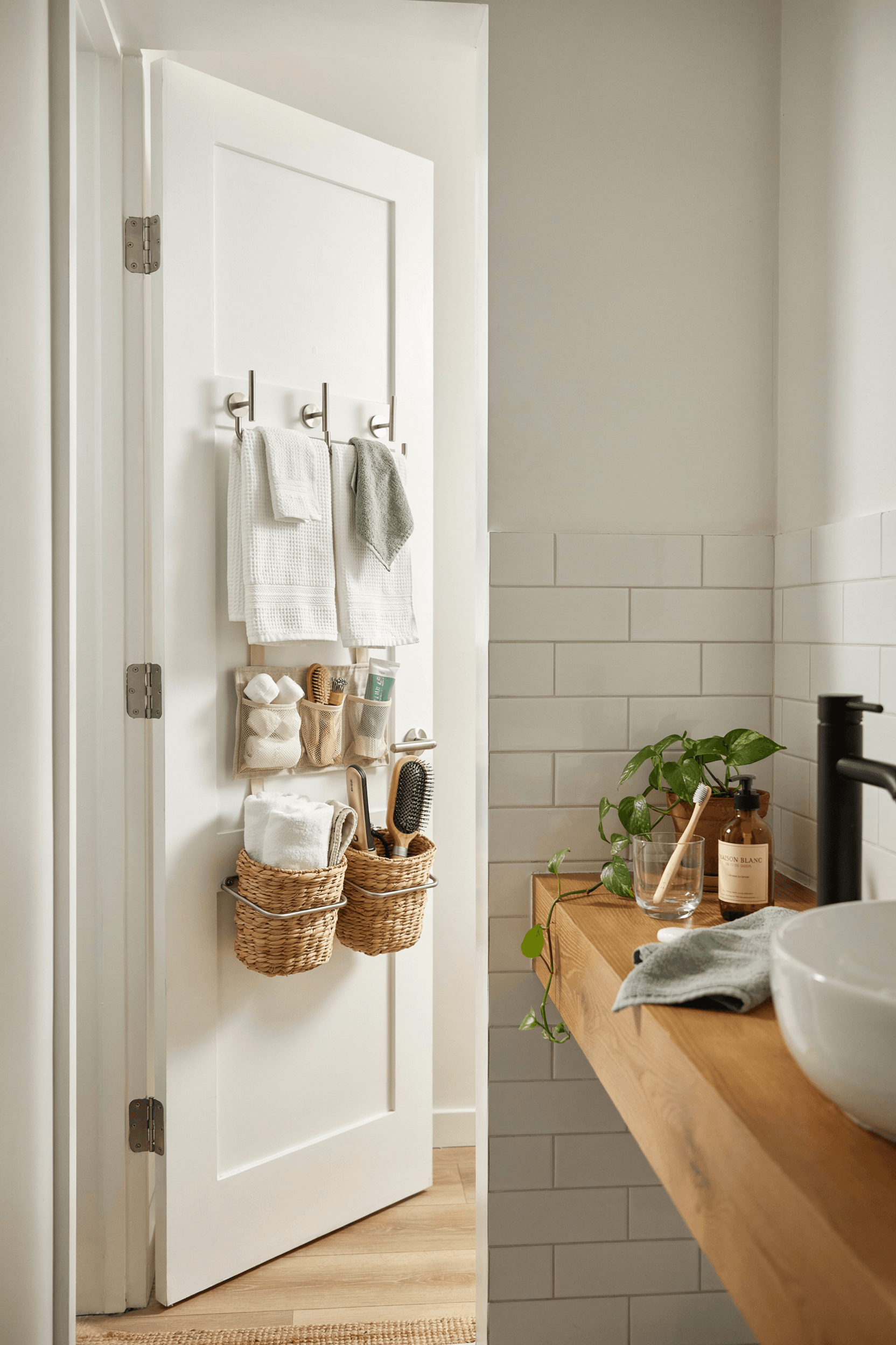 24 Bathroom Storage Ideas for Small Spaces