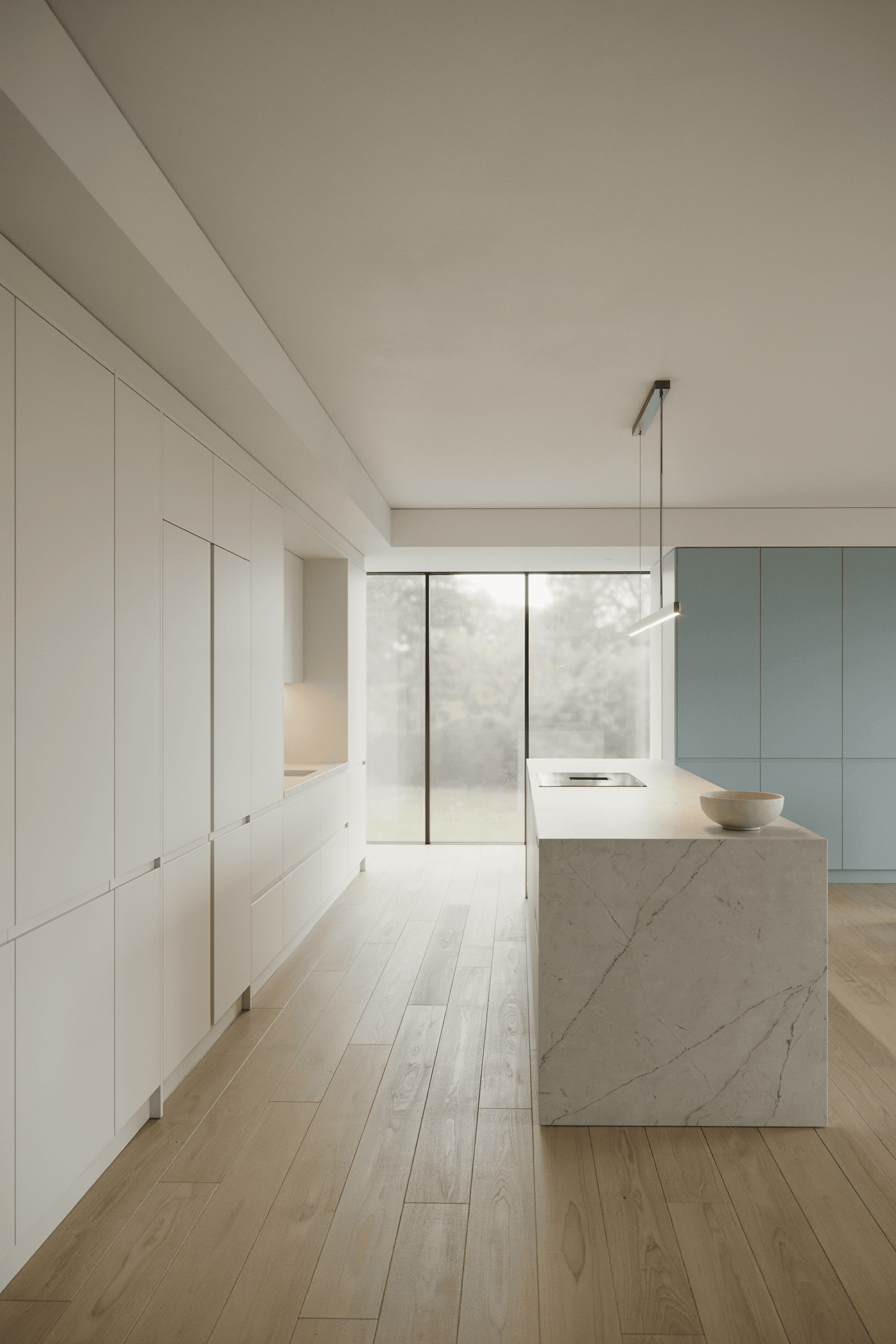27 Blue and White Kitchen Ideas for a Fresh & Stylish Home