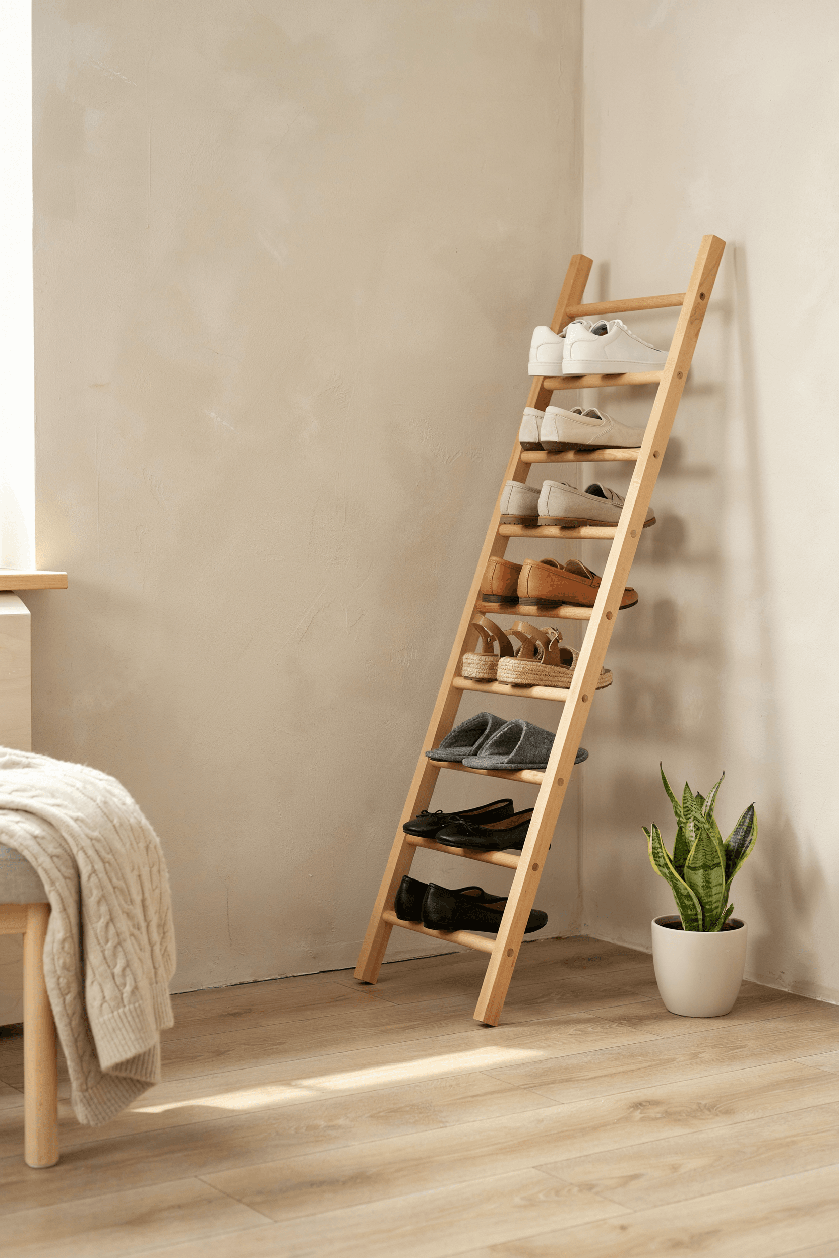Ladder-Style Shoe Rack – home decor idea