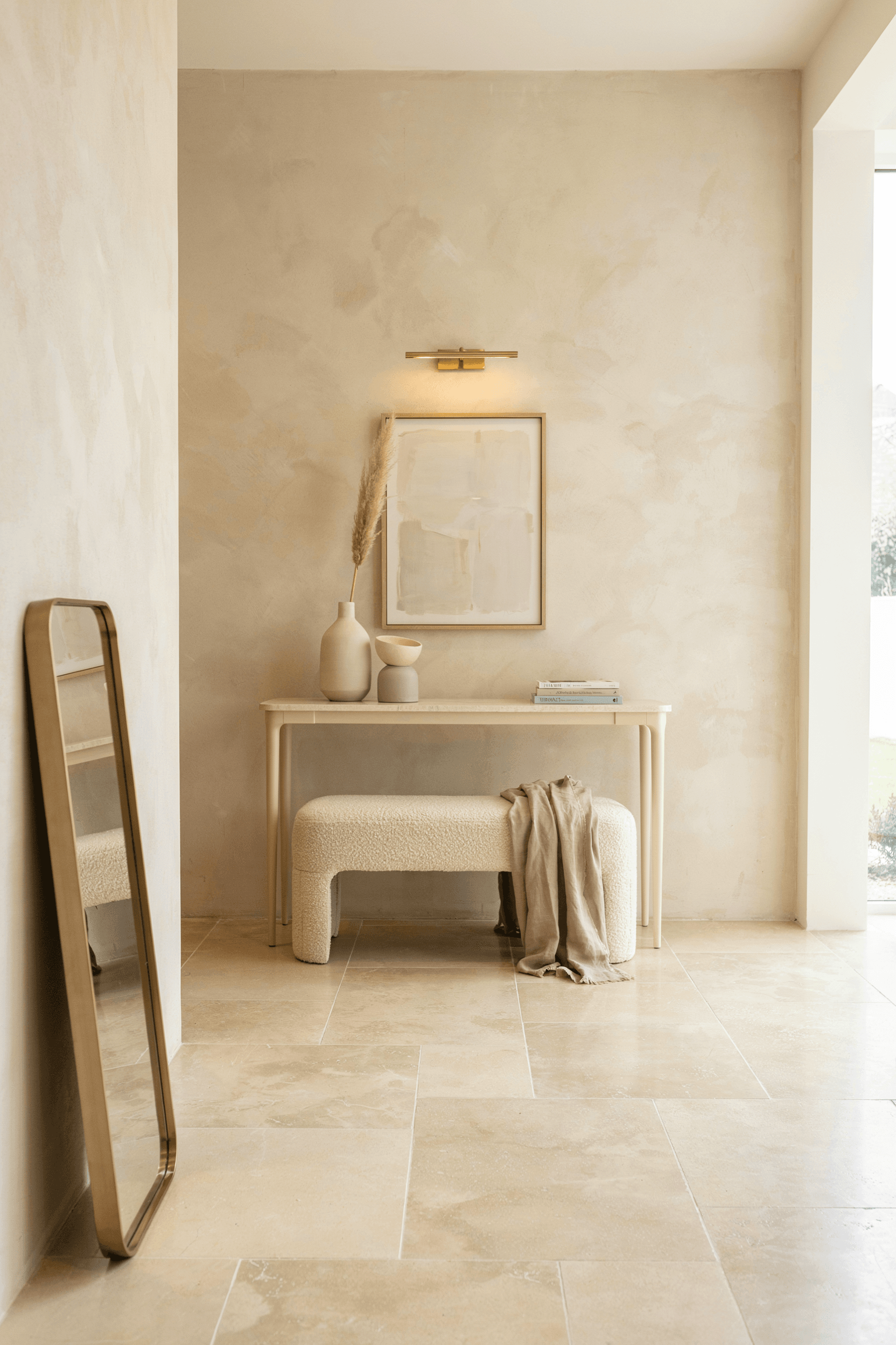 Foyer with Monochrome Design – home decor idea