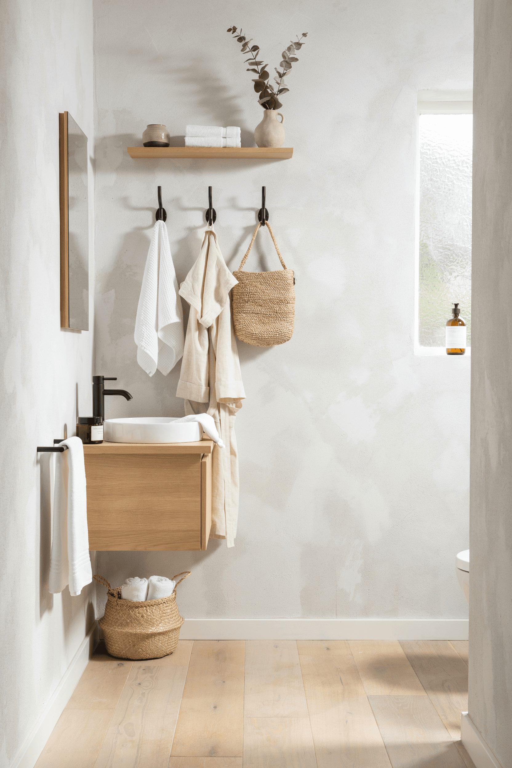 Minimal Wall Hook System – home decor idea