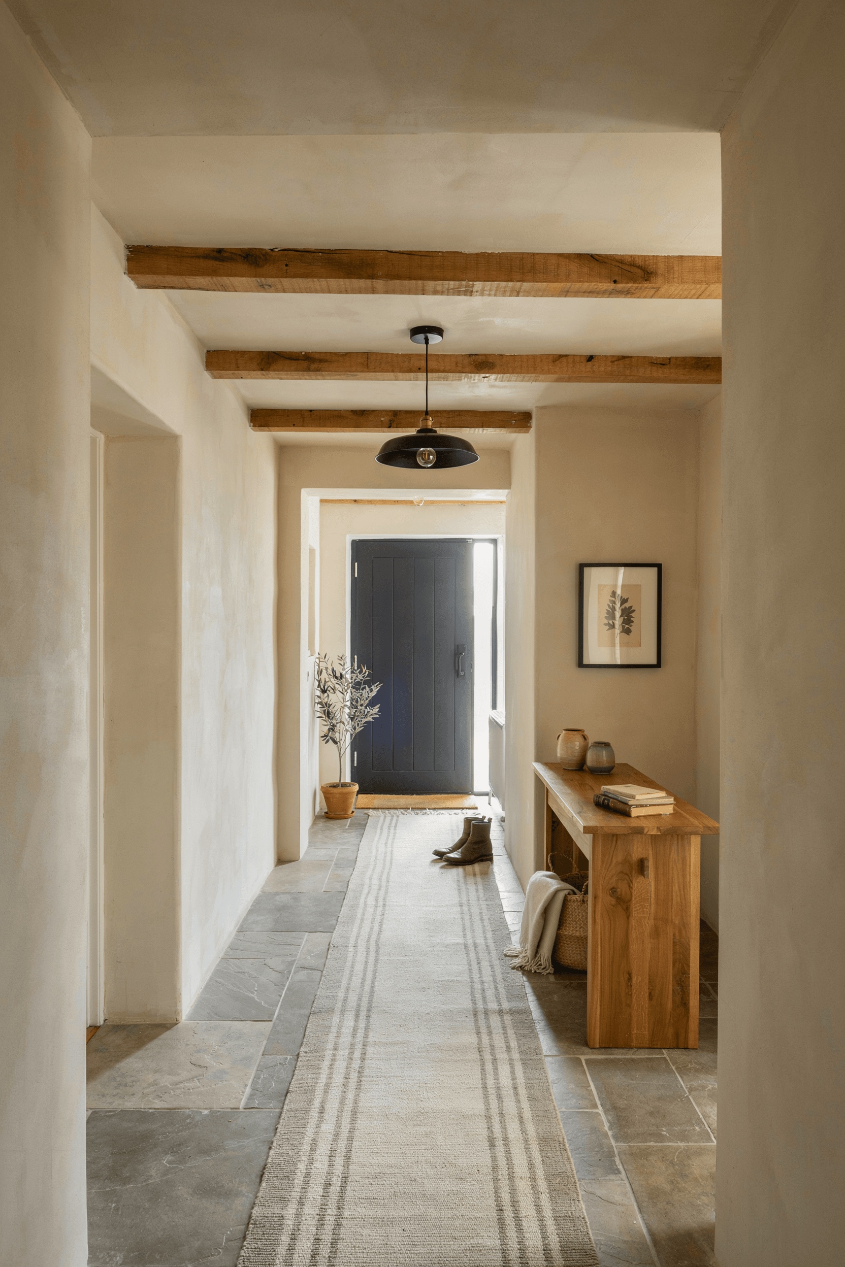 Foyer with Wooden Ceiling Beams – home decor idea