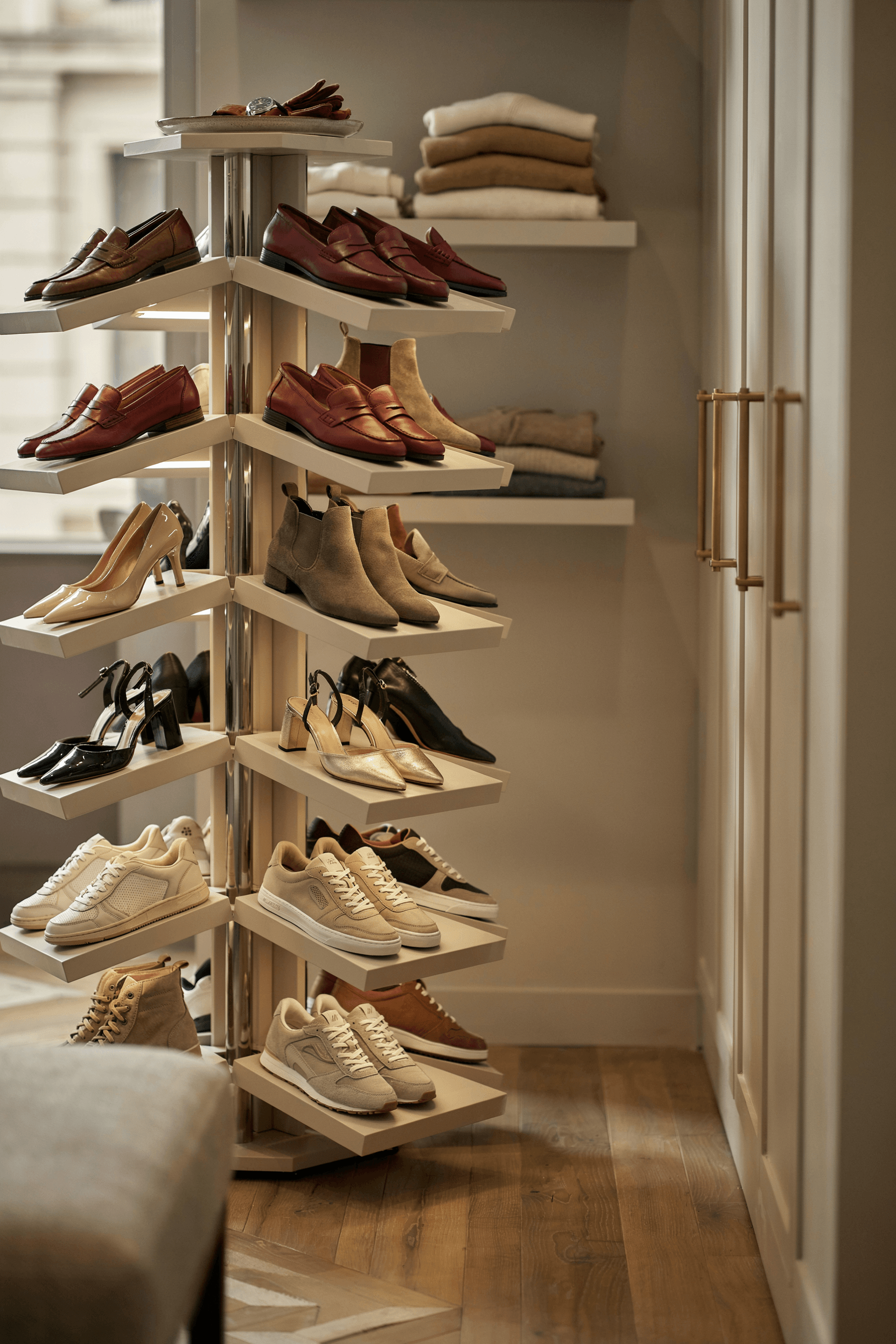 Rotating Shoe Tower – home decor idea
